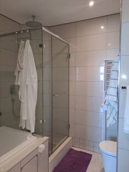 APARTMENT - 2 BEDROOMS-4