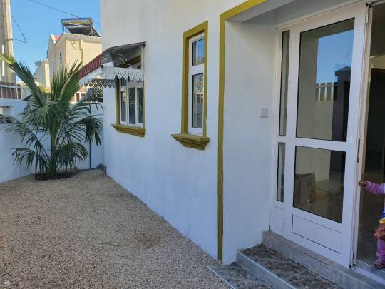 APPARTEMENT - 3 CHAMBRES-4